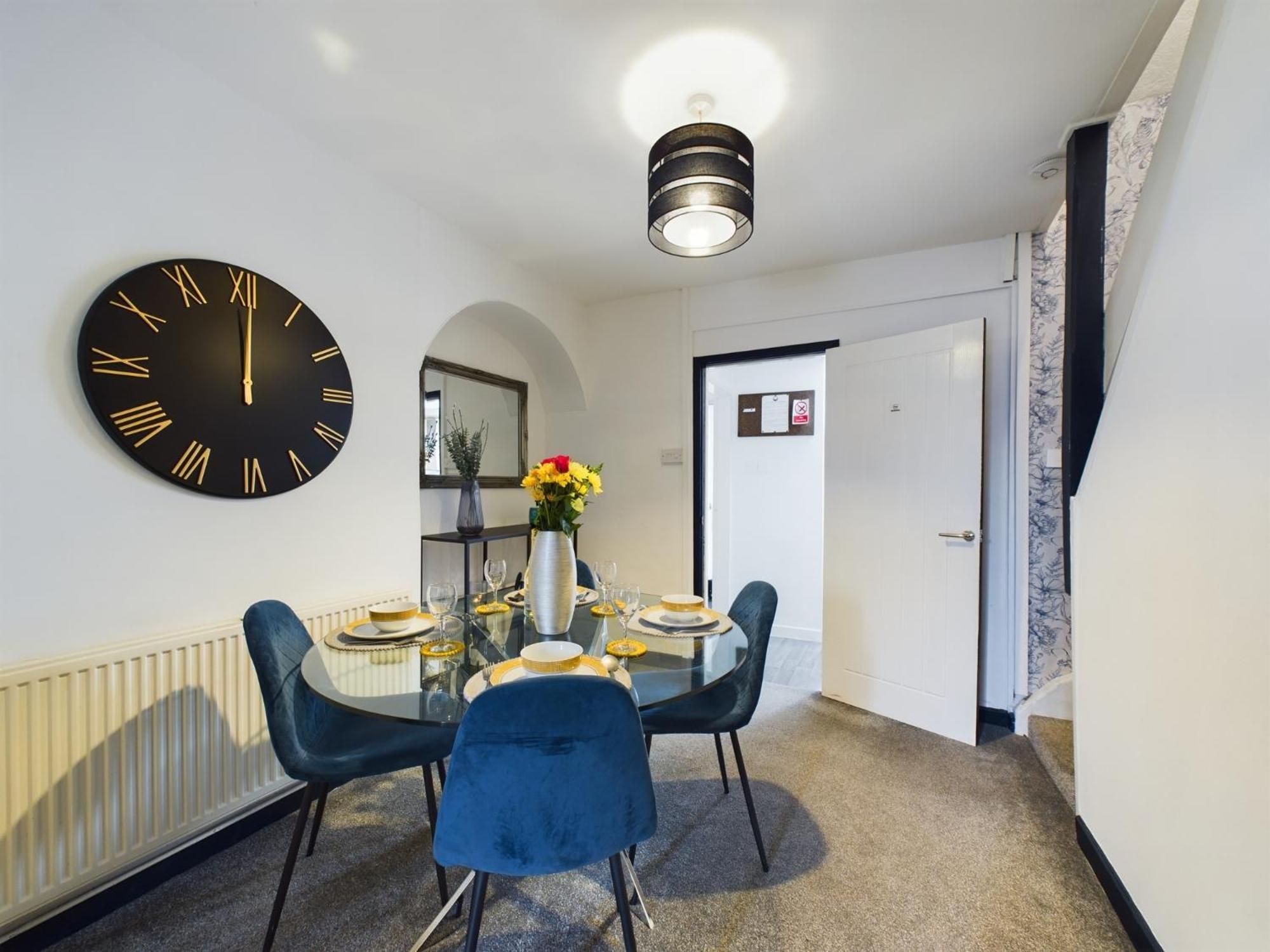 Charming - Cosy Retreat - Short Drive To Centre - Free Parking Liverpool